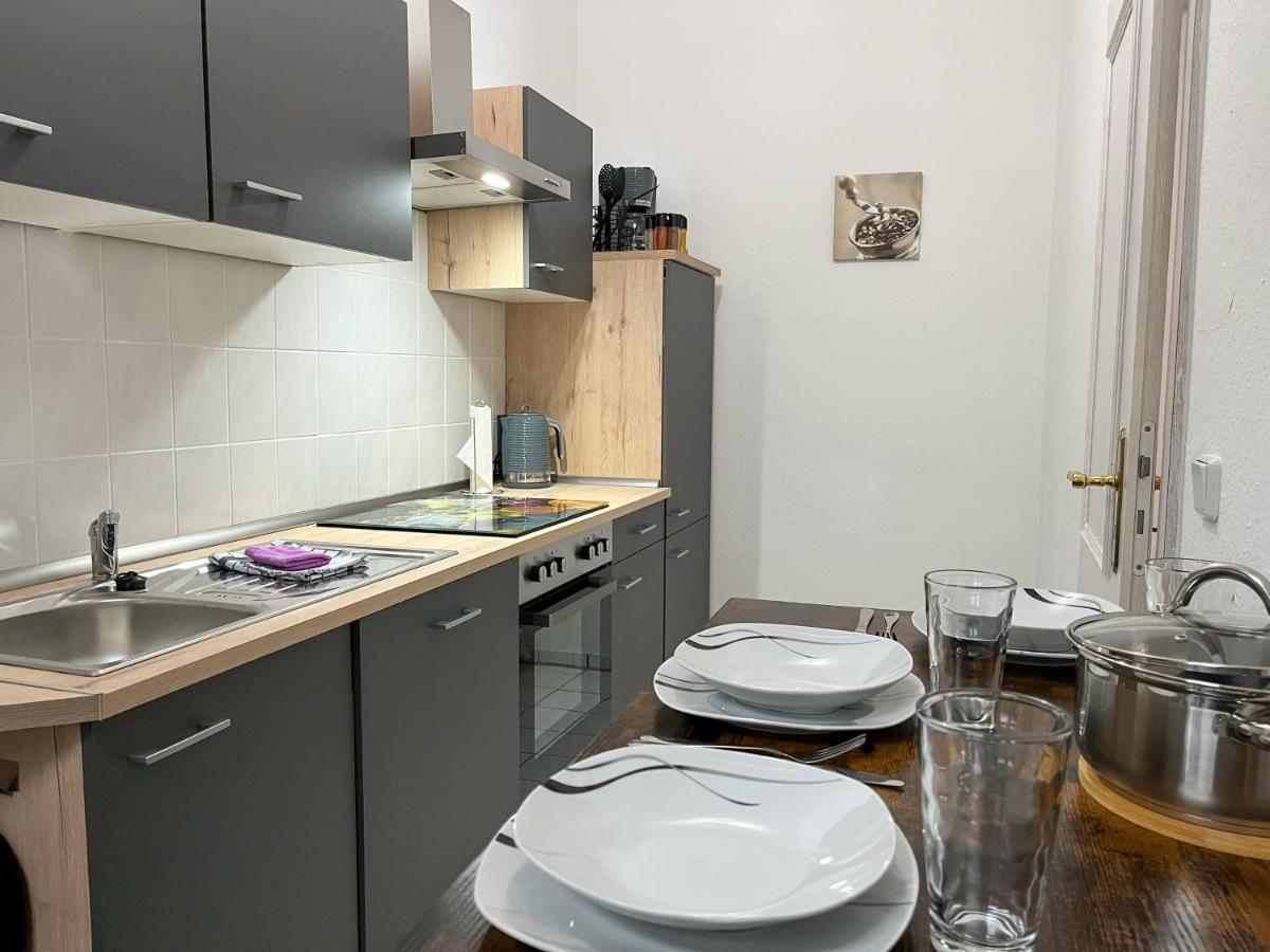 Federtraum Mit Sauna Sehr Gemuetlich, Neu Dresden Buitenkant foto