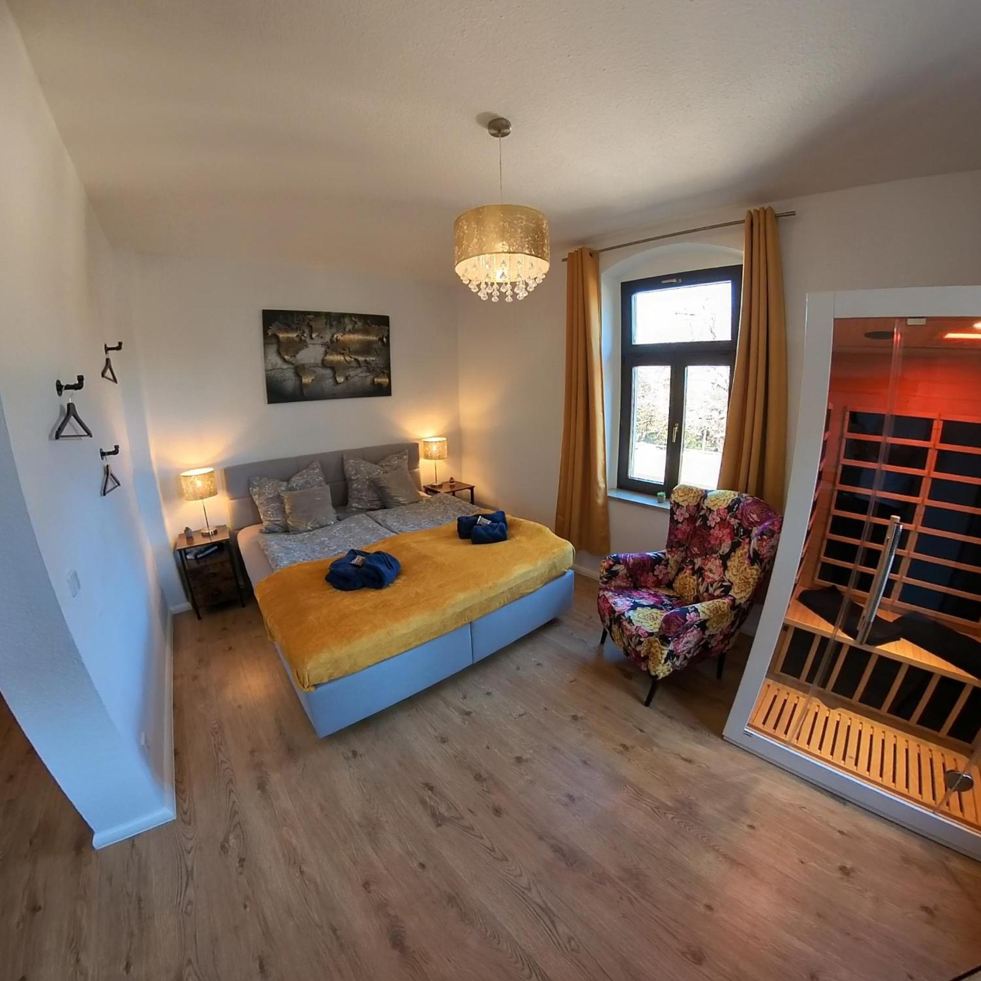 Federtraum Mit Sauna Sehr Gemuetlich, Neu Dresden Buitenkant foto